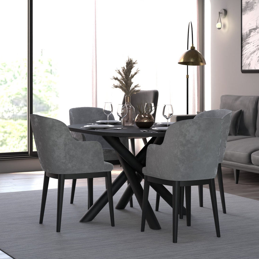 Table ovale AMALFI 138 × 100 cm – Frêne noir – studio nuveria